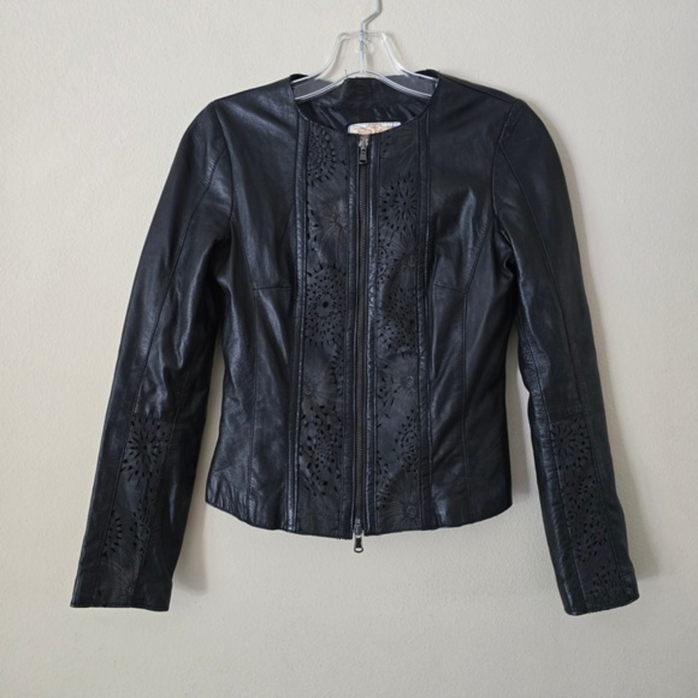 Antica Pelleria Italy Black Leather Laser Cut Eyelet Jacket‎ Women Size 42 Small - Picture 3 of 11